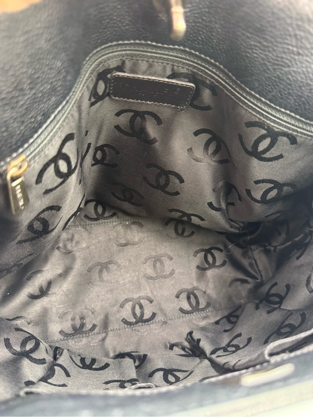 CHANEL Black Caviar Leather Tote with Silver CC Accent - Picture 8 of 16